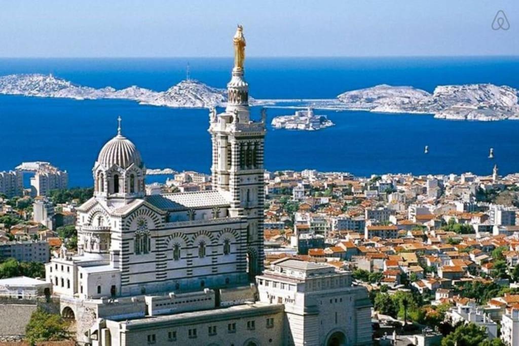T2 47M2 Avec Terrasse - Proche Gare Marseille Apartamento Exterior foto